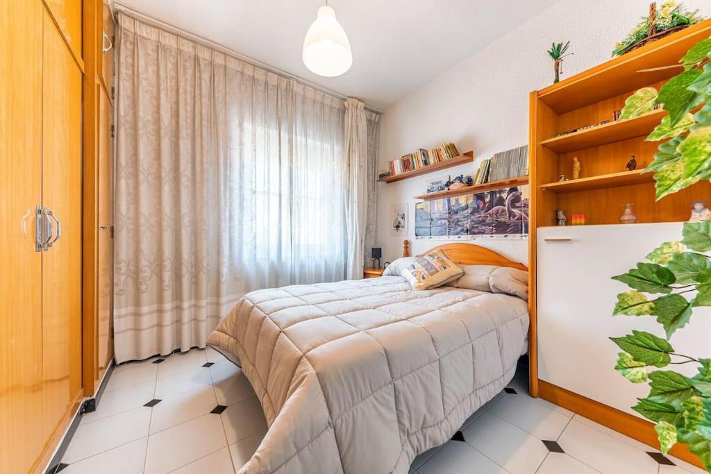 Piso En Pueblo Cerca De La Costa Apartment Elda Bagian luar foto